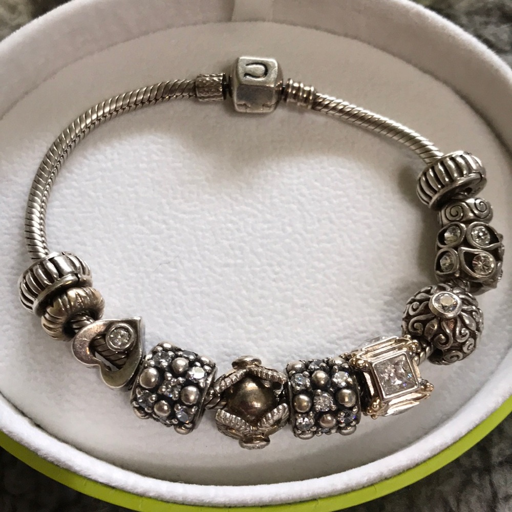 Chamilia Charm Bracelet With 11 Charms